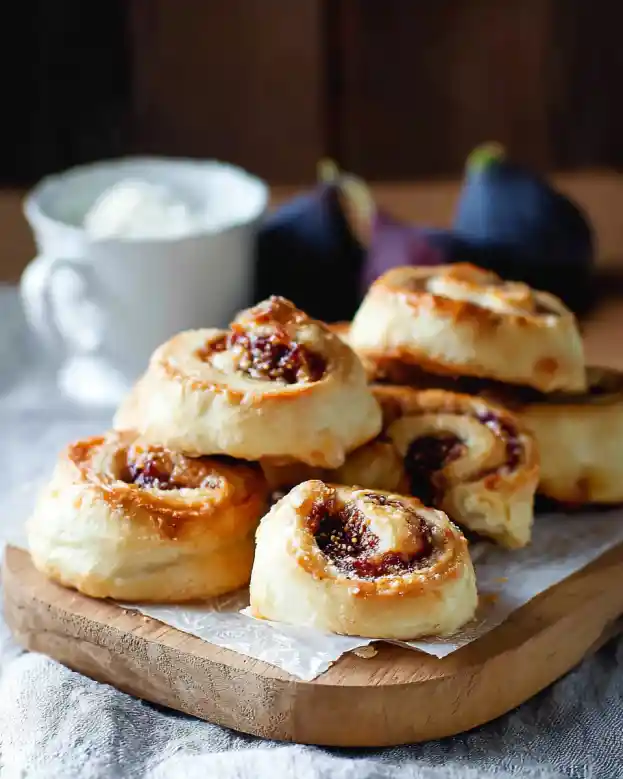 Fig and Goat Cheese Pinwheels