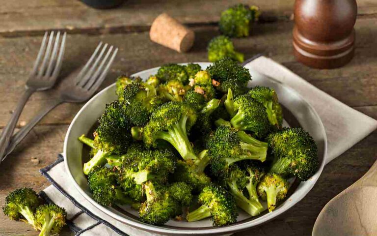 Honey Garlic Roasted Broccoli