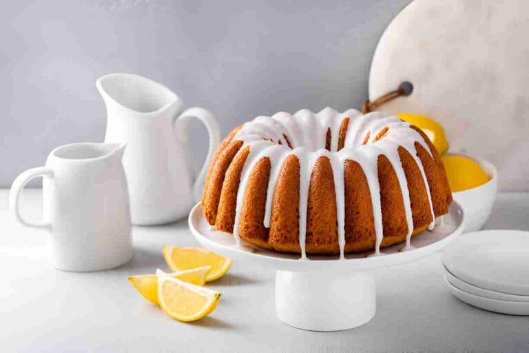 7UP Bundt Cake