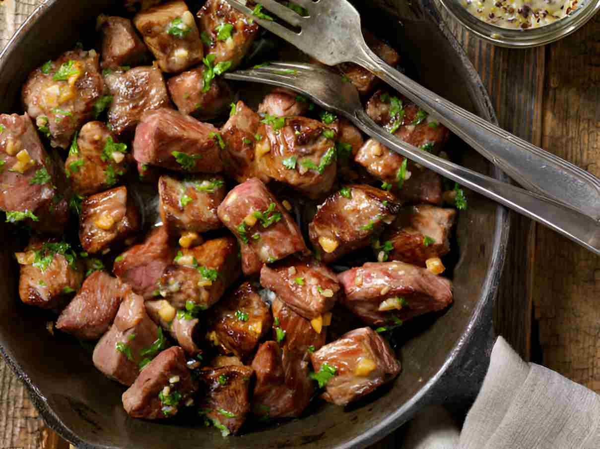 Garlic Butter Steak Bites
