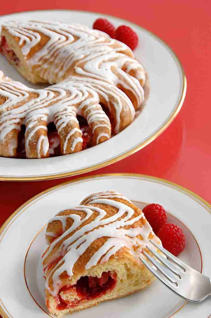 Raspberry Cheesecake Crescent Ring
