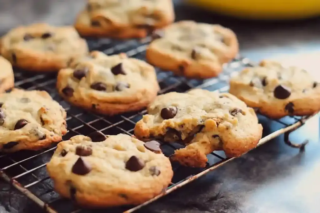 Banana Chocolate Chip Cookies