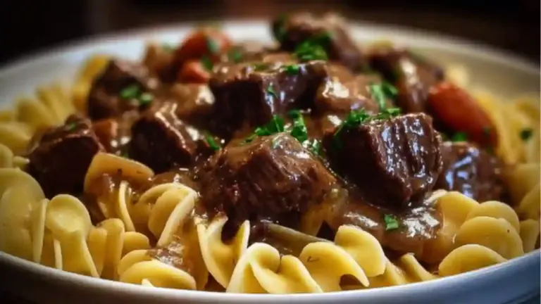 Crockpot Beef Tips and Noodles