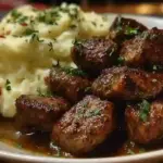 Garlic Butter Beef Bites with Creamy Mashed Potatoes