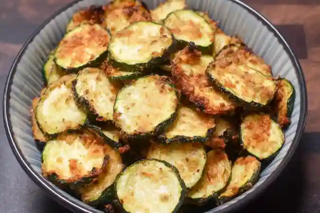 Air Fryer Zucchini Chips