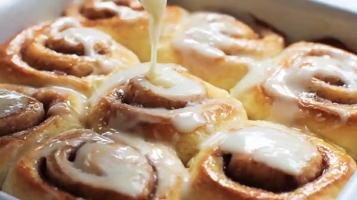 Banana Cream Sweet Rolls