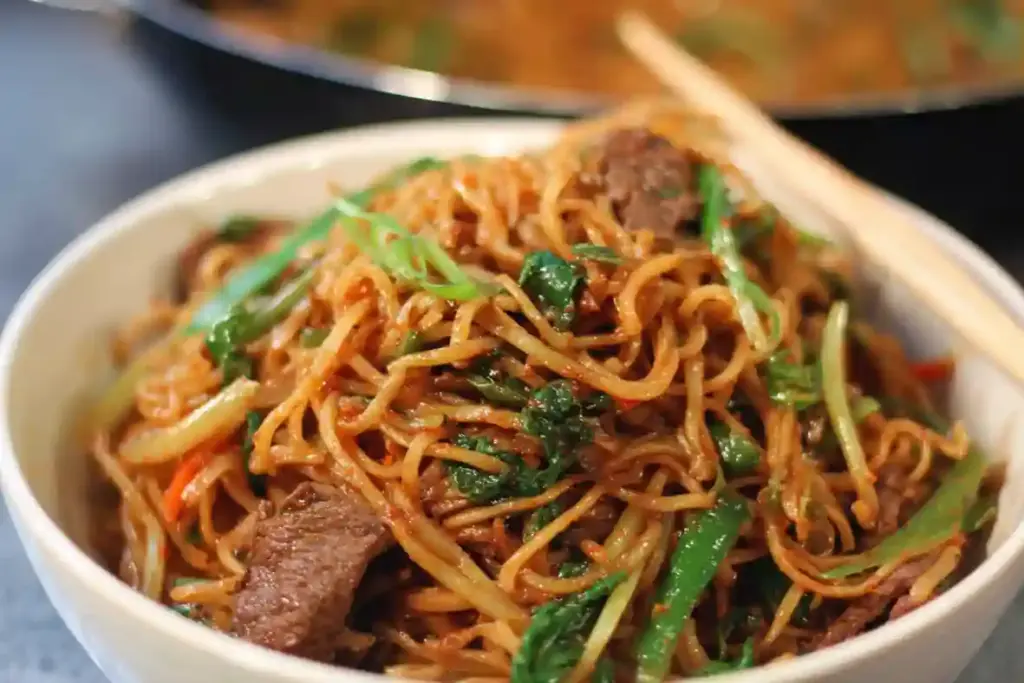 Easy Korean Spicy Noodles with Beef