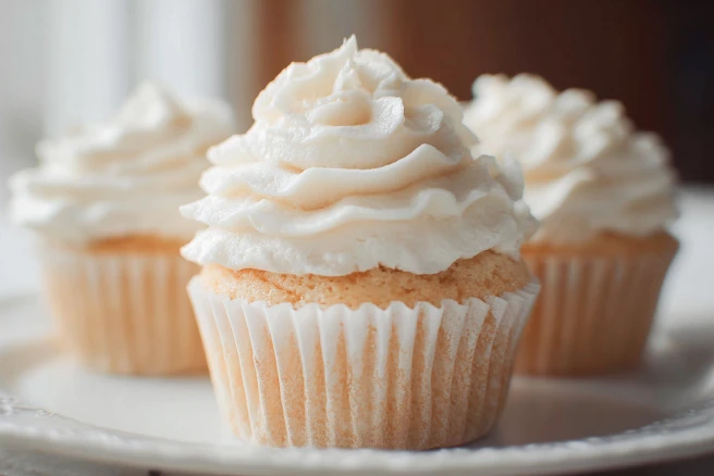 Fluffy White Cupcakes