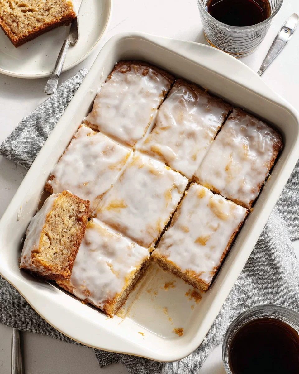Easy Honey Bun Cake