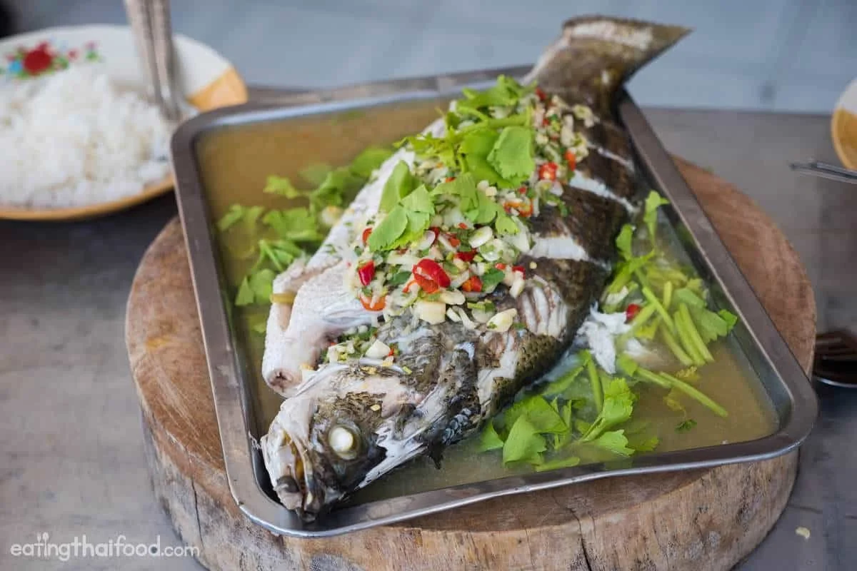 Steamed Fish with Lime Garlic Sauce